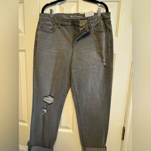 INC Classic Gray Distressed Women's Straight Leg Cropped Jeans